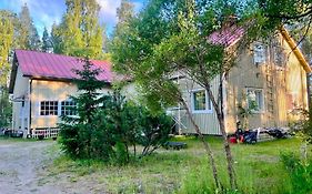 Hyvän Elämän Koulun huoneisto Good Life Homestay Apartment